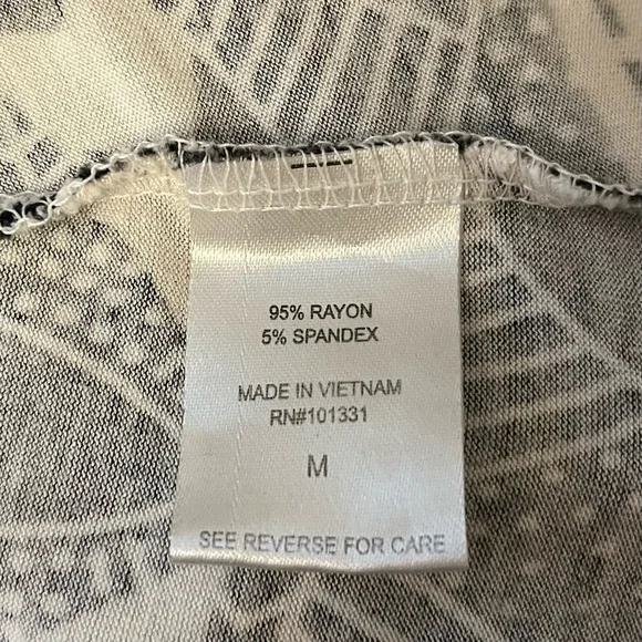 Charlotte Russe Black & White Print Maxi Skirt, Size M - Picture 8 of 10